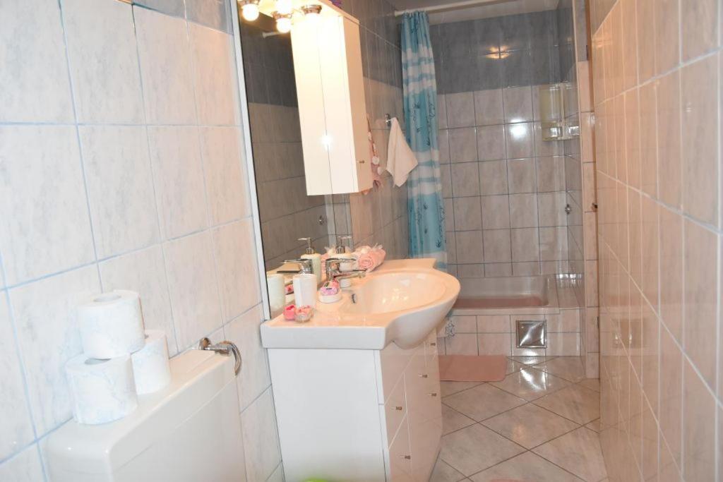 Apartmani Meri Ražanj Екстериор снимка