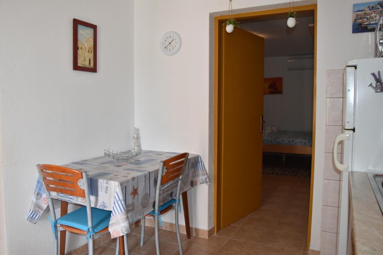 Apartmani Meri Ražanj Екстериор снимка