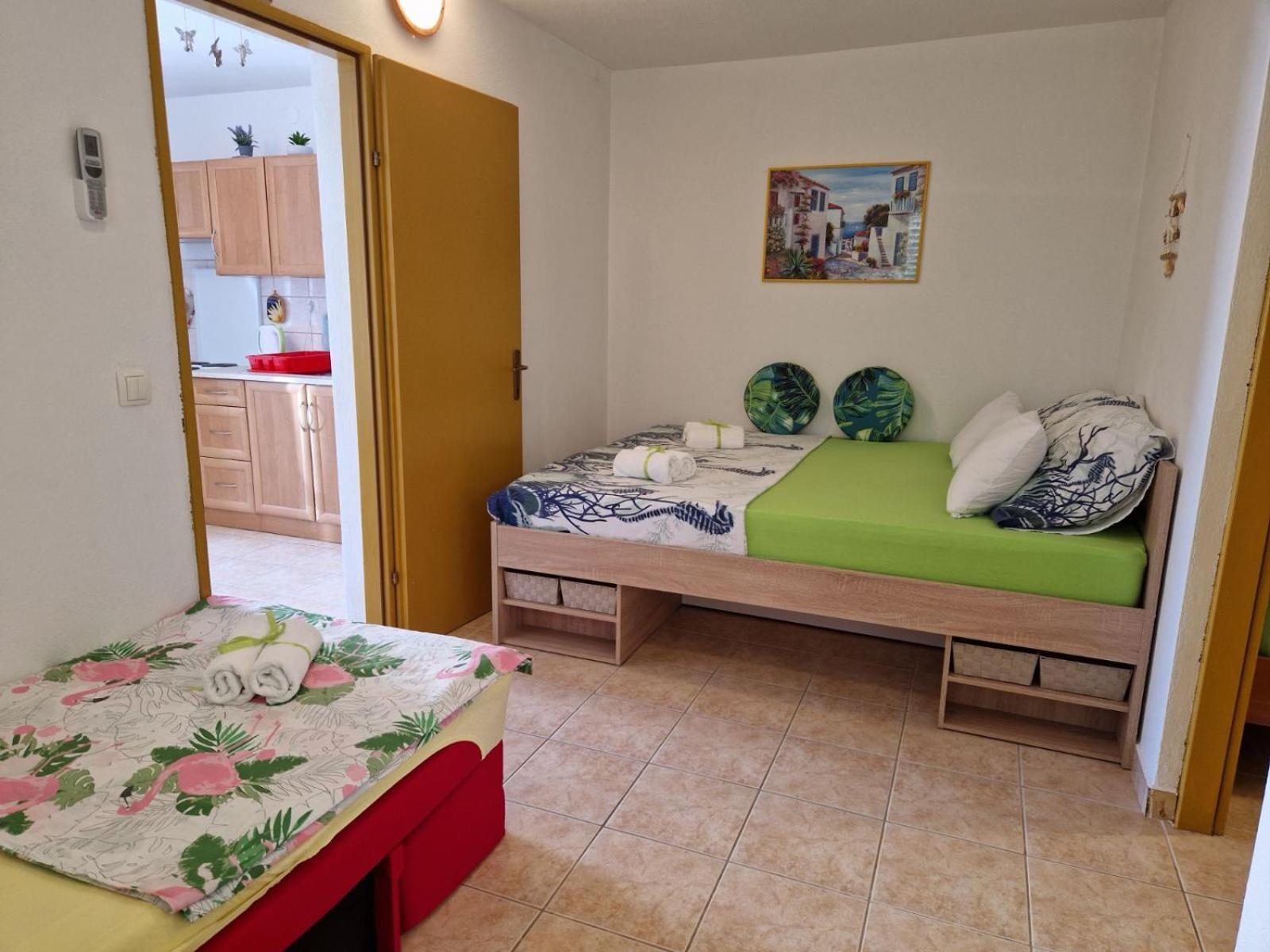 Apartmani Meri Ražanj Екстериор снимка